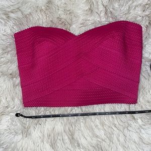 Express bandage crop top
